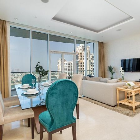 Oceana Residences, The Palm Jumeirah - Mint Stay Дубай Екстериор снимка