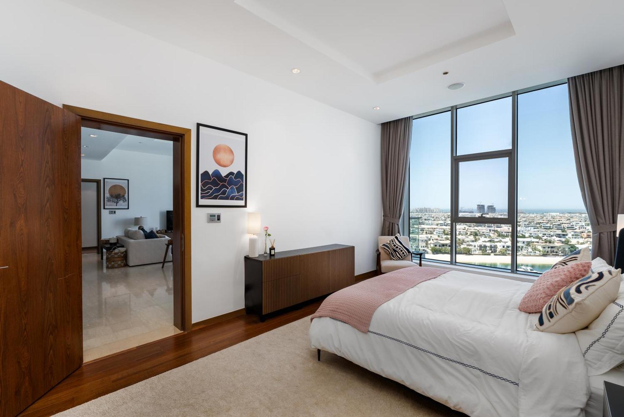 Oceana Residences, The Palm Jumeirah - Mint Stay Дубай Екстериор снимка